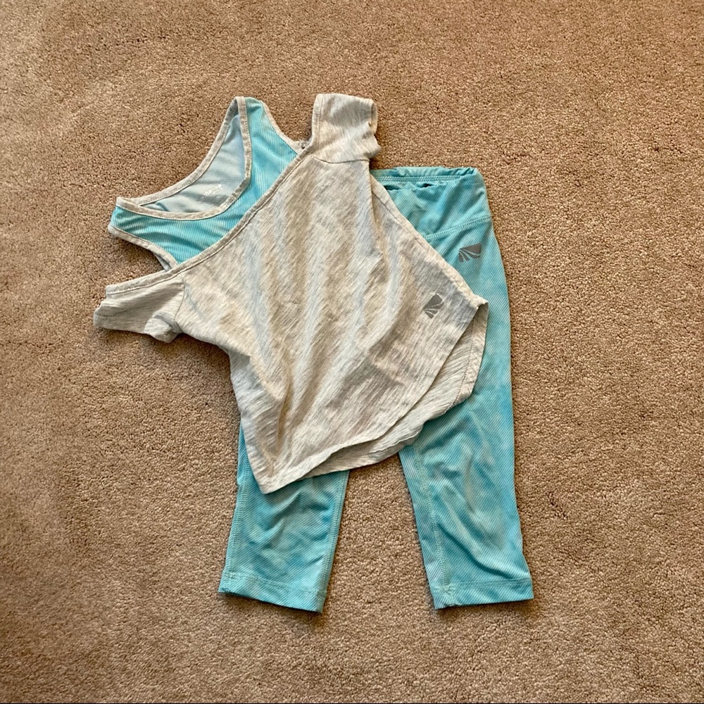 4T athletic set